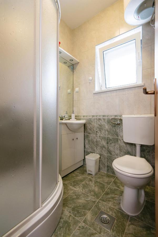 פומנה Guesthouse Sanela מראה חיצוני תמונה
