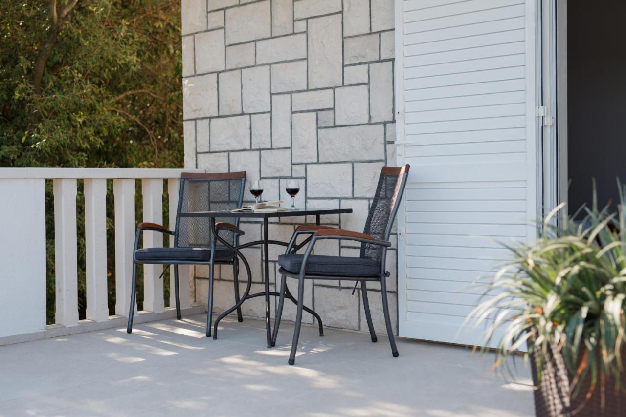 פומנה Guesthouse Sanela מראה חיצוני תמונה